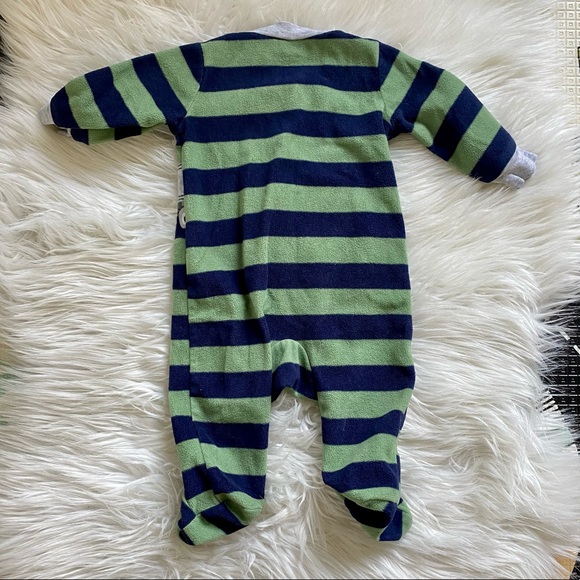 🧸🧸 Carter’s Fleece Sleep and Play Zip-Up Onesie - Picture 2 of 2